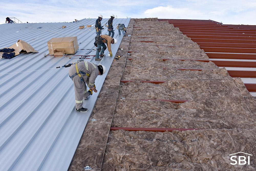 insulating-under-metal-roof